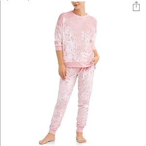 *NEW* XL Pink Crushed Velour PJs
